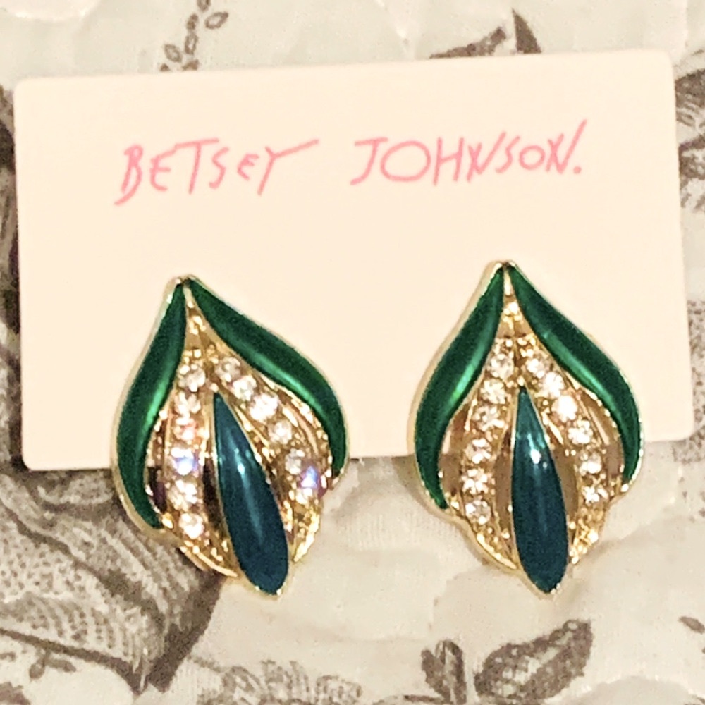 💚🆕 Betsey Johnson Style - Green & Blue Stud Earrings
